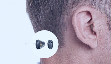 Small and discreet invisible hearing aids (IIC)